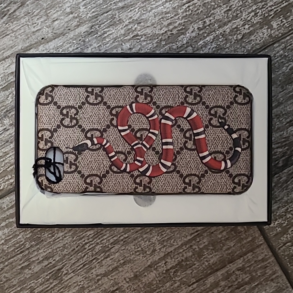 Gucci Kingsnake iPhone case BRANDNEW